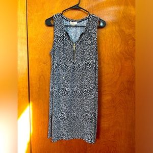 Michael Kors sleeveless black and white dress with gold zipper. Size L